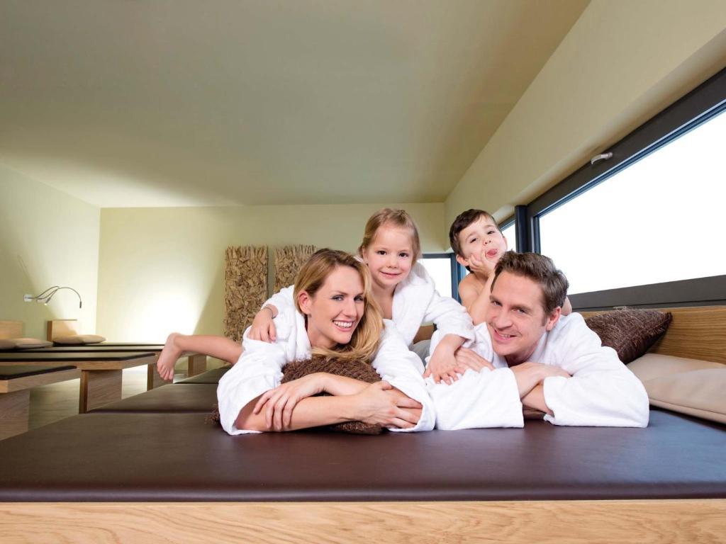 All In Resort Schwarzbrunn Штанс Экстерьер фото
